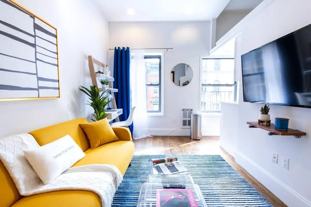 69-5C Festive Comfort Brand New 1Br Lower East Side Christmas Ready New York Apartment
