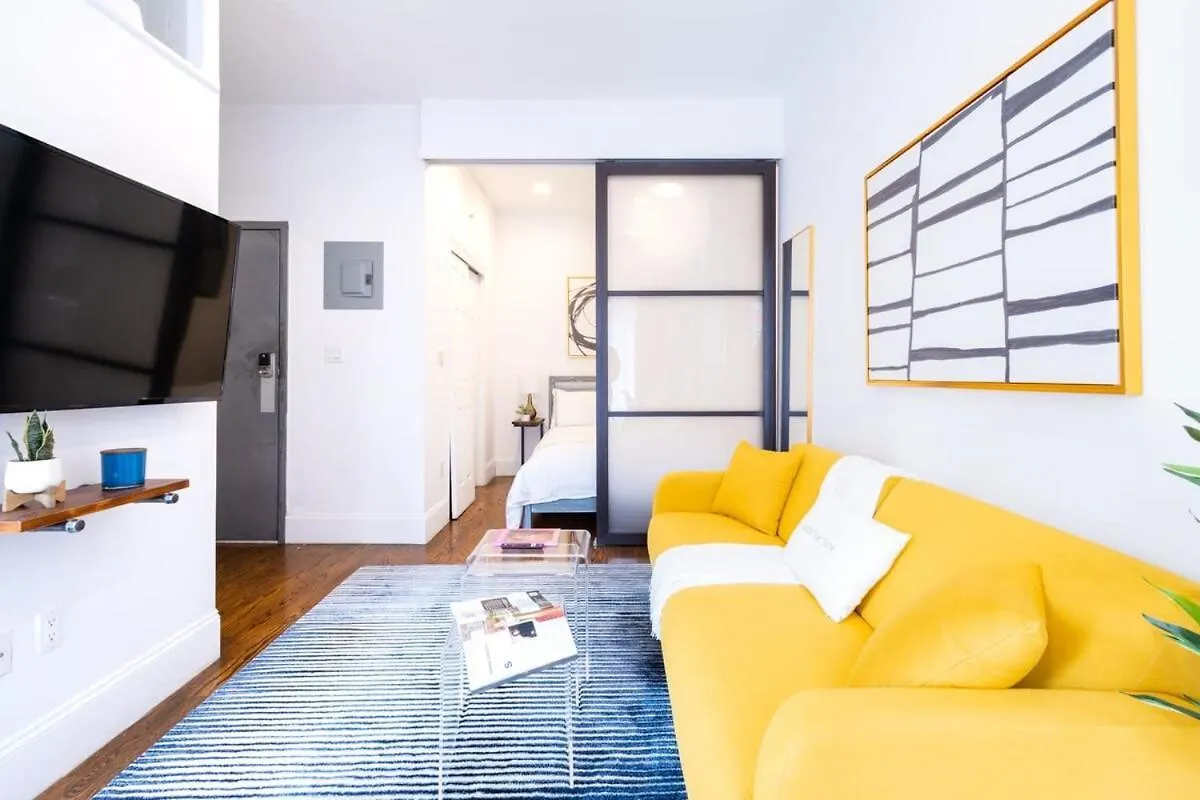 69-5C Festive Comfort Brand New 1Br Lower East Side Christmas Ready 뉴욕